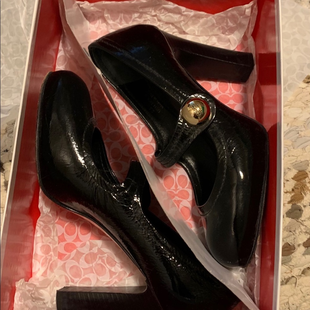 Coach Black Patent Leather Mary Janes CLASSIC!